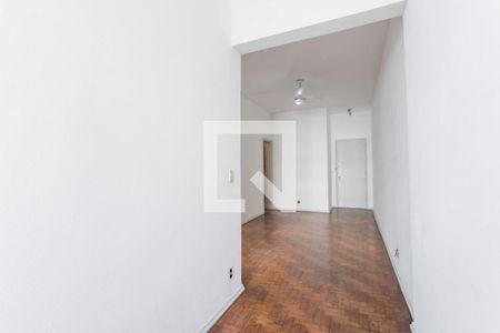 Sala de apartamento para alugar com 2 quartos, 69m² em Copacabana, Rio de Janeiro