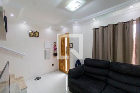 Sala de casa de condomínio à venda com 3 quartos, 75m² em Vila Guilhermina, São Paulo