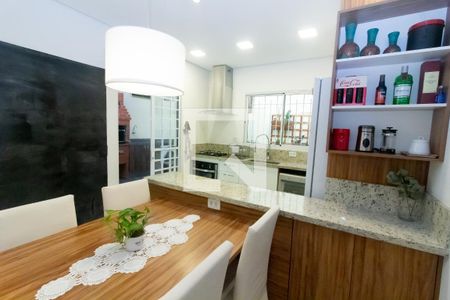 Cozinha de casa à venda com 2 quartos, 120m² em Jardim Alvorada (zona Oeste), São Paulo
