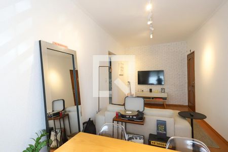 Apartamento à venda com 86m², 2 quartos e 2 vagasSala