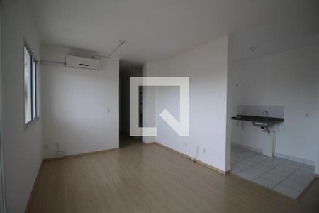 Sala de apartamento à venda com 3 quartos, 67m² em Humaitá, Porto Alegre