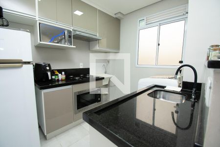 cozinha de apartamento à venda com 2 quartos, 63m² em Feitoria, São Leopoldo