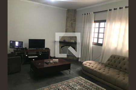 Casa à venda com 3 quartos, 159m² em Jardim Carlu, São Paulo