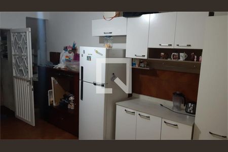 Casa à venda com 2 quartos, 200m² em Vila Carolina, São Paulo