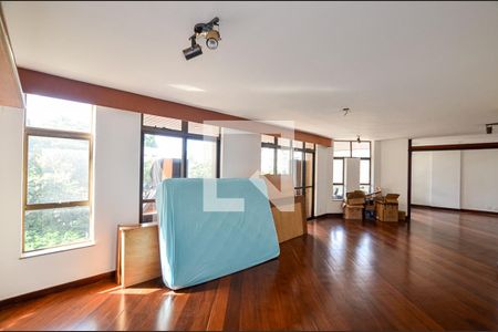 Sala de apartamento à venda com 4 quartos, 256m² em Icaraí, Niterói