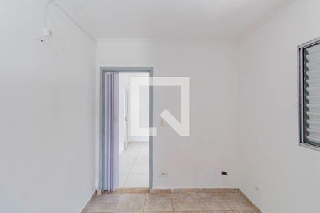 Quarto 1 de casa para alugar com 2 quartos, 70m² em Vila Nhocuné, São Paulo