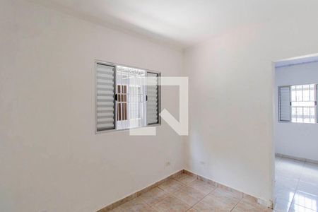 Quarto 1 de casa para alugar com 2 quartos, 70m² em Vila Nhocuné, São Paulo