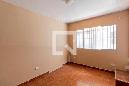 Quarto 2 de casa para alugar com 2 quartos, 70m² em Vila Nhocuné, São Paulo