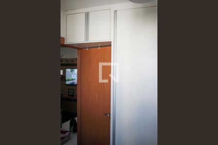 Quarto 1 de apartamento à venda com 2 quartos, 42m² em Chácaras Reunidas Santa Terezinha, Contagem