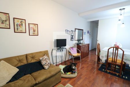 Sala de casa à venda com 3 quartos, 112m² em Ferreira, São Paulo