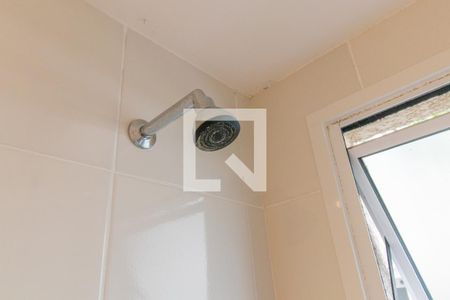 Banheiro de apartamento à venda com 3 quartos, 71m² em Ipanema, Porto Alegre