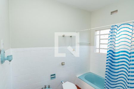 Banheiro de casa para alugar com 1 quarto, 50m² em Jardim Guanabara, Campinas