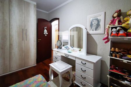 Casa à venda com 280m², 3 quartos e 3 vagas Casa à venda com 280m², 3 quartos e 3 vagasQuarto 2