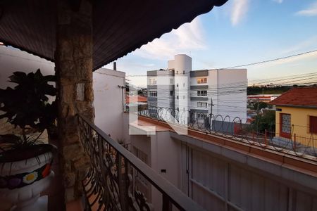 Casa à venda com 280m², 3 quartos e 3 vagas Casa à venda com 280m², 3 quartos e 3 vagasVaranda da Sala