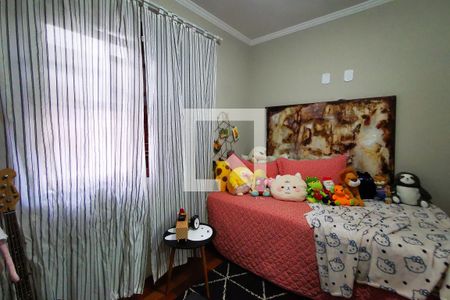 Casa à venda com 280m², 3 quartos e 3 vagas Casa à venda com 280m², 3 quartos e 3 vagasQuarto 1