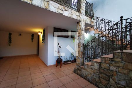 Casa à venda com 280m², 3 quartos e 3 vagas Casa à venda com 280m², 3 quartos e 3 vagasGaragem