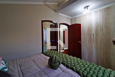 Casa à venda com 280m², 3 quartos e 3 vagas Casa à venda com 280m², 3 quartos e 3 vagasSuíte