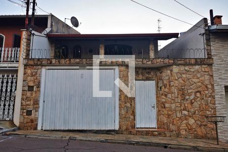 Casa à venda com 280m², 3 quartos e 3 vagas Casa à venda com 280m², 3 quartos e 3 vagasFachada do bloco