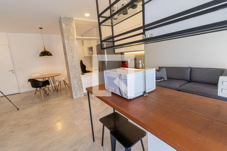 Sala/Cozinha de apartamento para alugar com 1 quarto, 51m² em Botafogo, Rio de Janeiro