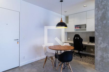 Sala/Cozinha de apartamento para alugar com 1 quarto, 51m² em Botafogo, Rio de Janeiro