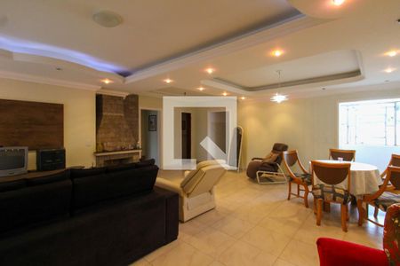 Casa para alugar com 700m², 9 quartos e 5 vagas Casa para alugar com 700m², 9 quartos e 5 vagasPiso 2 - Sala