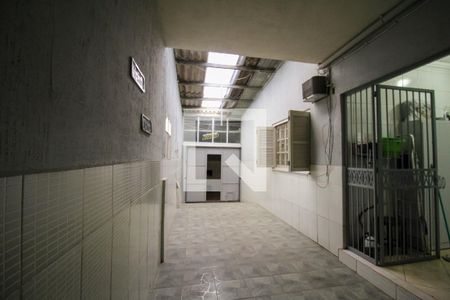 Casa para alugar com 700m², 9 quartos e 5 vagas Casa para alugar com 700m², 9 quartos e 5 vagasGaragem