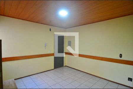 Sala de apartamento à venda com 2 quartos, 44m² em Igara, Canoas
