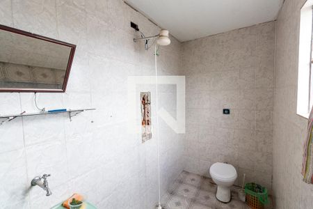 Banheiro de kitnet/studio para alugar com 1 quarto, 20m² em Vila Ré, São Paulo