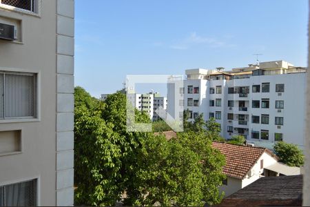 Vista da Suíte  de apartamento para alugar com 2 quartos, 64m² em Pechincha, Rio de Janeiro