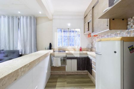 Cozinha de casa para alugar com 1 quarto, 70m² em Vila Fidalgo, São Paulo