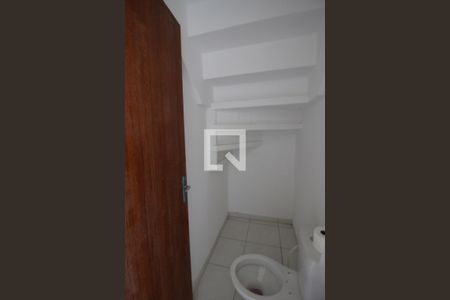 Lavabo de casa para alugar com 2 quartos, 67m² em Jardim Eucaliptos, Sorocaba