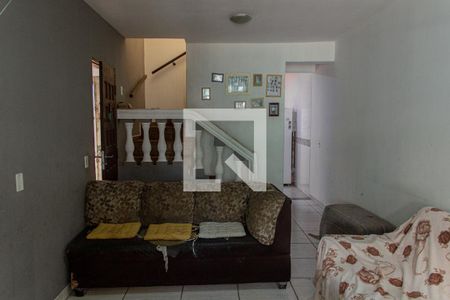 Sala de casa à venda com 3 quartos, 109m² em Vila Palmeiras, São Paulo