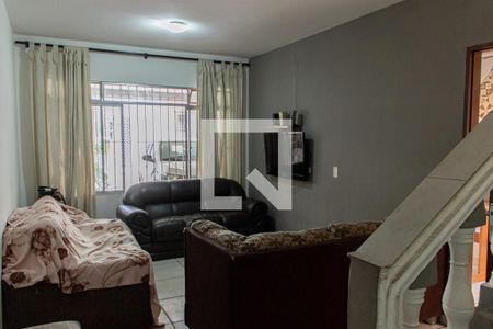 Sala de casa à venda com 3 quartos, 109m² em Vila Palmeiras, São Paulo
