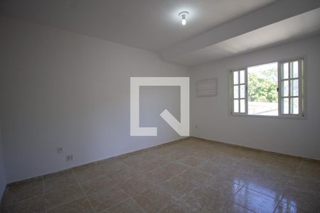 Sala de apartamento para alugar com 1 quarto, 70m² em Vargem Pequena, Rio de Janeiro