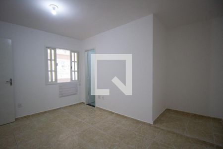 Suíte de apartamento para alugar com 1 quarto, 70m² em Vargem Pequena, Rio de Janeiro