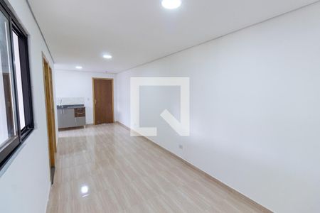 Sala/Cozinha de apartamento para alugar com 2 quartos, 32m² em Vila Paranaguá, São Paulo