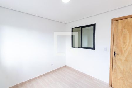 Quarto 1 de apartamento para alugar com 2 quartos, 32m² em Vila Paranaguá, São Paulo