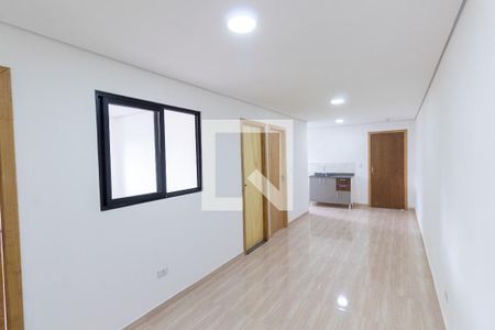 Sala/Cozinha de apartamento para alugar com 2 quartos, 32m² em Vila Paranaguá, São Paulo