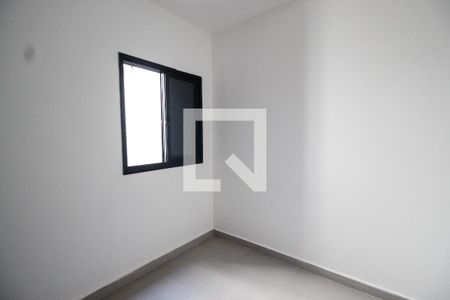 Quarto 2 de apartamento para alugar com 2 quartos, 37m² em Vila Paiva, São Paulo