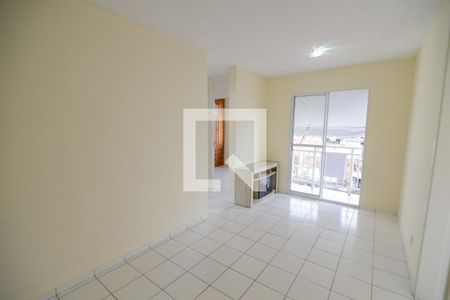 Sala de apartamento à venda com 3 quartos, 58m² em Benfica, Rio de Janeiro