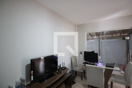 Sala de apartamento para alugar com 2 quartos, 60m² em Mantiqueira, Belo Horizonte