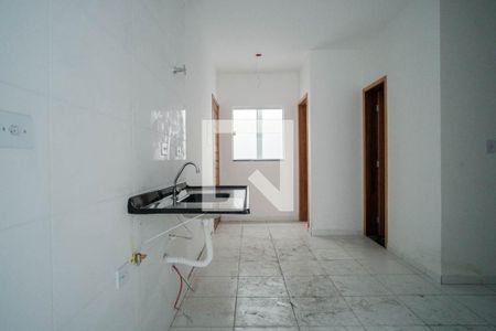 Sala / Cozinha de apartamento à venda com 2 quartos, 42m² em Vila Nhocuné, São Paulo