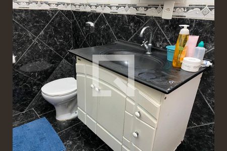 Casa para alugar com 180m², 4 quartos e sem vaga Casa para alugar com 180m², 4 quartos e sem vagaBanheiro da Suíte