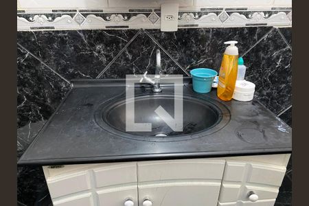 Casa para alugar com 180m², 4 quartos e sem vaga Casa para alugar com 180m², 4 quartos e sem vagaBanheiro da Suíte