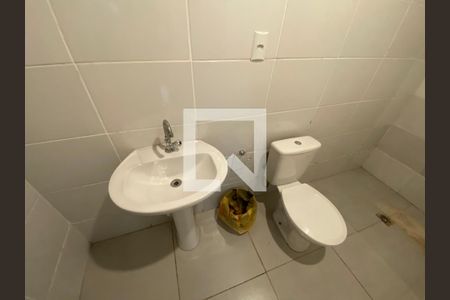 Casa para alugar com 180m², 4 quartos e sem vaga Casa para alugar com 180m², 4 quartos e sem vagaBanheiro