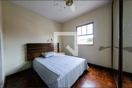 Quarto 2 de casa à venda com 6 quartos, 360m² em Dom Bosco, Belo Horizonte