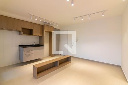 Sala  de apartamento para alugar com 2 quartos, 66m² em Santo Amaro, São Paulo