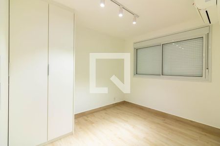 Suíte  de apartamento para alugar com 2 quartos, 66m² em Santo Amaro, São Paulo