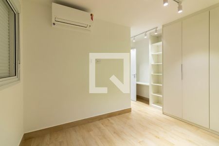 Suíte  de apartamento para alugar com 2 quartos, 66m² em Santo Amaro, São Paulo