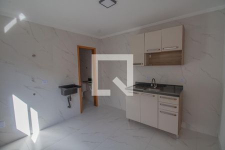 Cozinha de apartamento para alugar com 1 quarto, 30m² em Vila Campanela, São Paulo